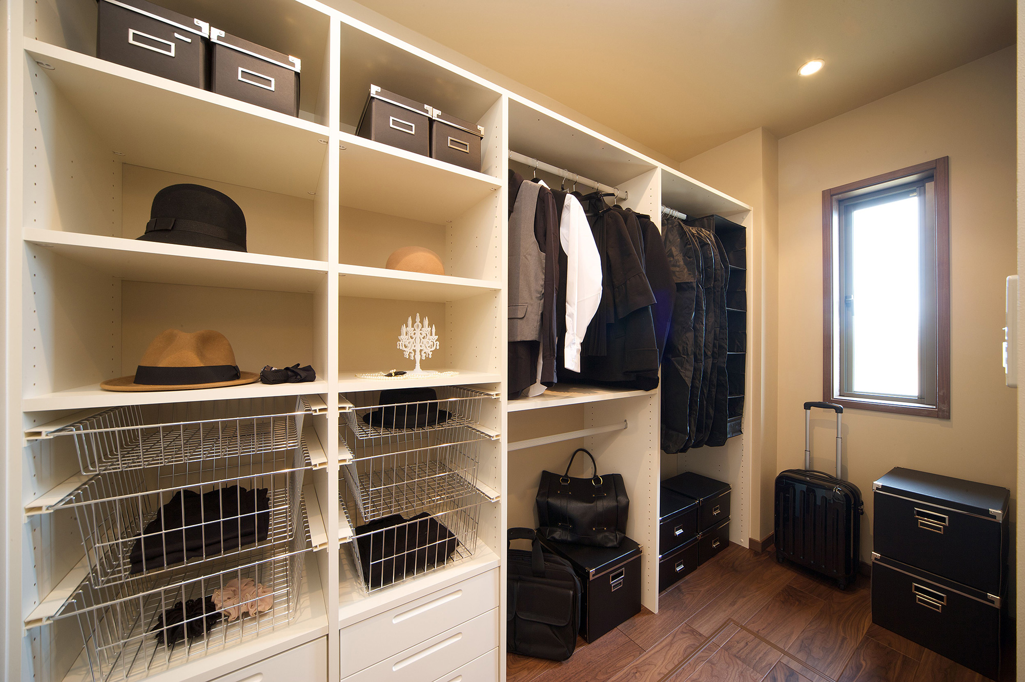 家族みんなで使える収納空間「ファミリークローゼット」とは?