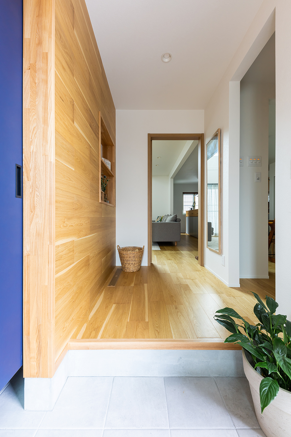 実は奥深い？第２の顔「玄関」デザインのコツ