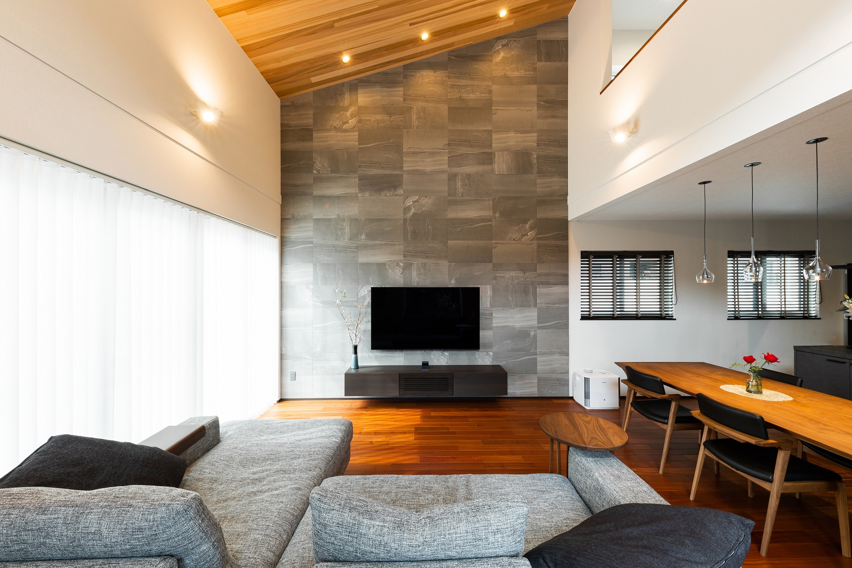 アクセントタイルでマイホームに彩りを